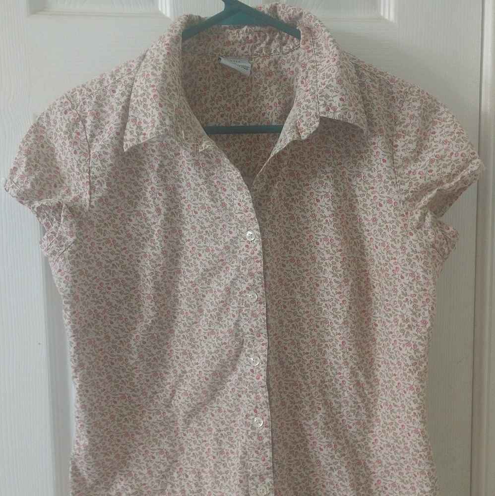 Old Navy button-up, floral shirt